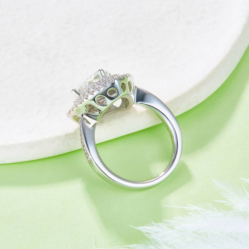 豪镶三角形S925银镀白金MoissaniteWomen's Ring2.0ctD级
